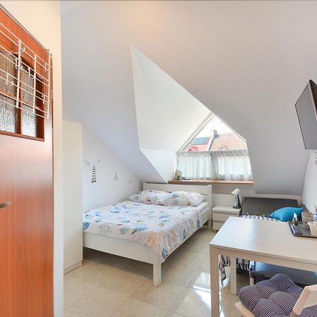 Pensjonat Perelka Apartment Ustronie Morskie Luaran gambar