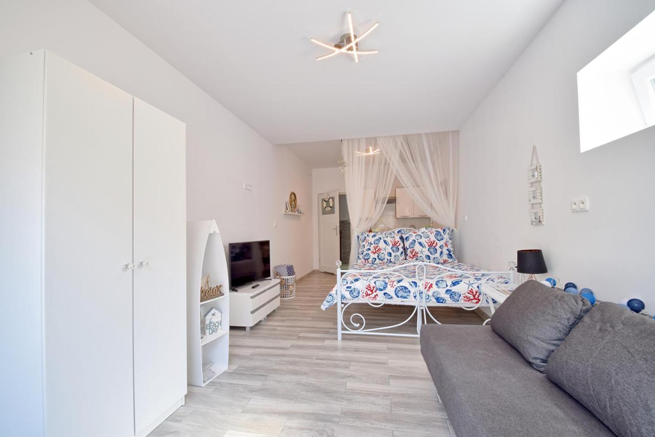 Pensjonat Perelka Apartment Ustronie Morskie Luaran gambar