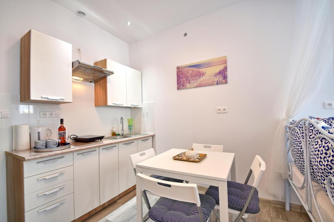 Pensjonat Perelka Apartment Ustronie Morskie Luaran gambar